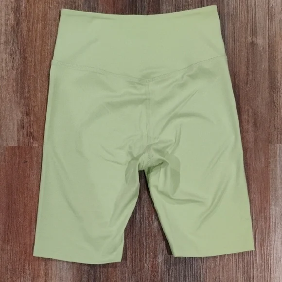 Girlfriend Collective Light Green Bike Shorts - Picture 3 of 4